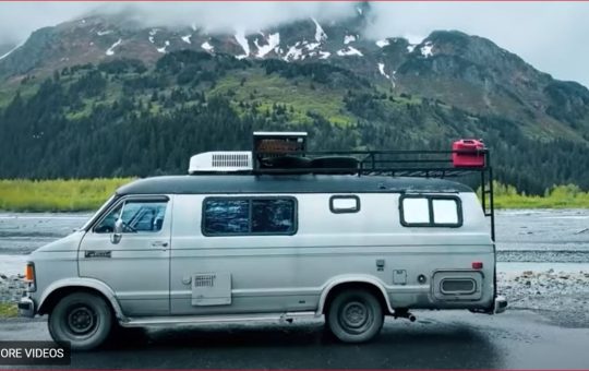 89 Dodge Xplorer - Van Life On A Budget